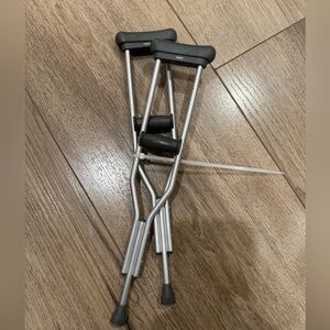 American girl doll crutches